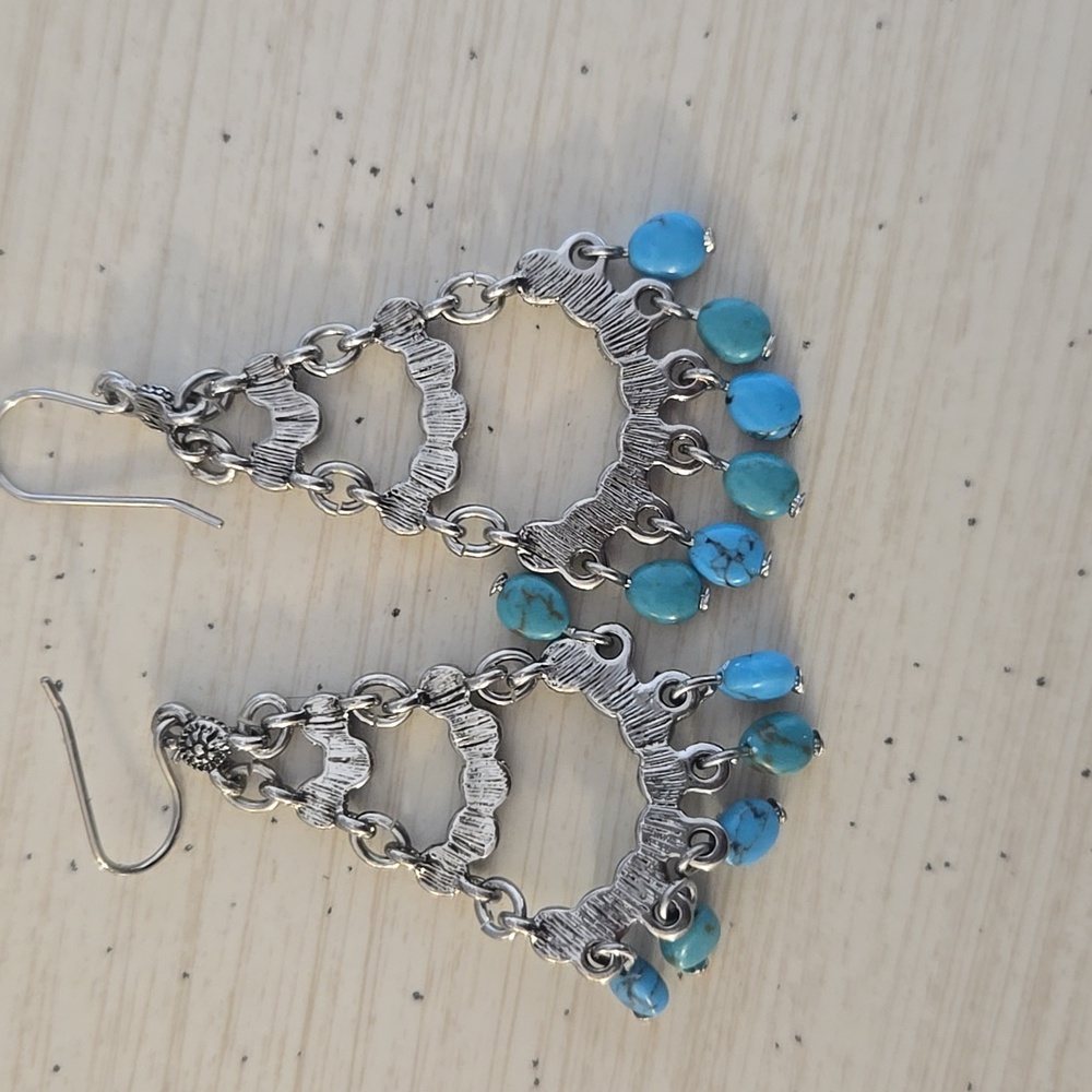 Faux Turquoise And Faux Silver Dangle Earings - Picture 2 of 2